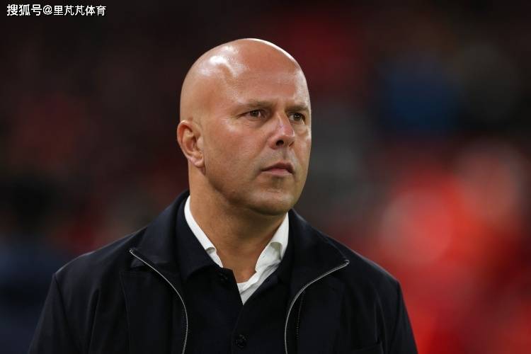 一日英超动向:阿森纳10连胜势不可挡,孙兴慜式进球再现托特纳姆